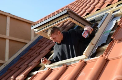 Pose de fenêtres de toit Velux à Meulson